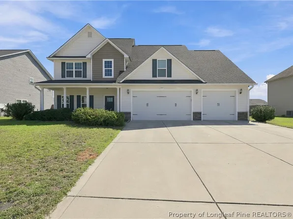 321 Cornhill Rd, Fayetteville, NC 28312