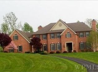 4 Taconic View Ct, Lagrangeville, NY 12540