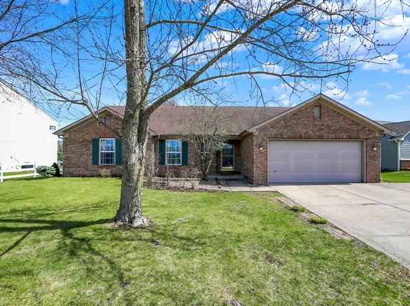 731 Franklin Lakes Blvd, Franklin, IN 46131