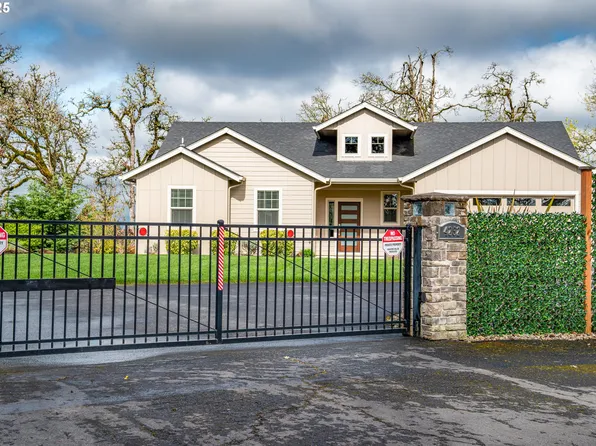 4252 Forsythia St, Springfield, OR 97478