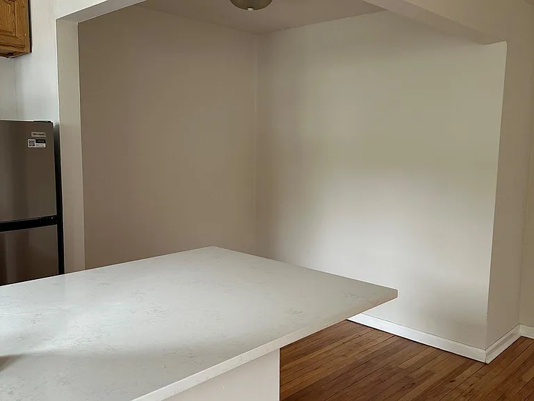 Manor at Mt Kisco — Photo 6