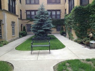 2nd image of 6436 N Leavitt St #E2