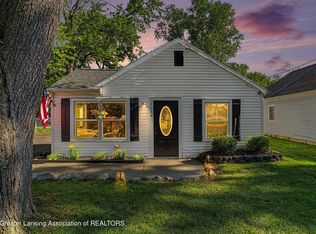 1064 Hannah Ave, Lansing, MI 48906