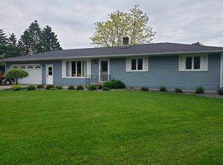 7639 Butternut Ln, Hewitt, WI 54441