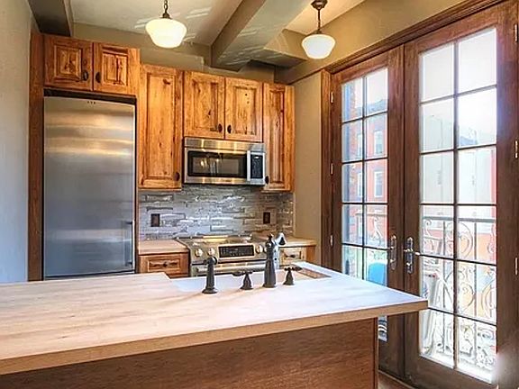 3rd image of 279 Bedford Ave #3J