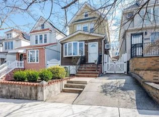 7831 62nd St, Ridgewood, NY 11385