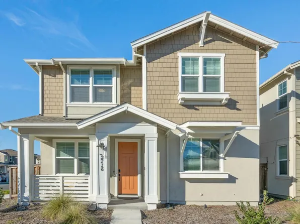 2716 - 2718 Amora Circle, Santa Rosa, CA 95407