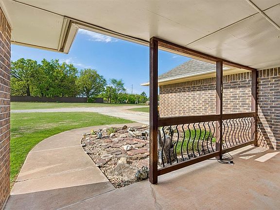 5th image of 105002 S Hidden Valley Dr