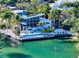 3251 Higel Ave, Sarasota, FL 34242