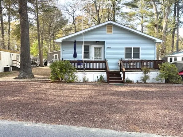 34945 Oak Dr, Lewes, DE 19958
