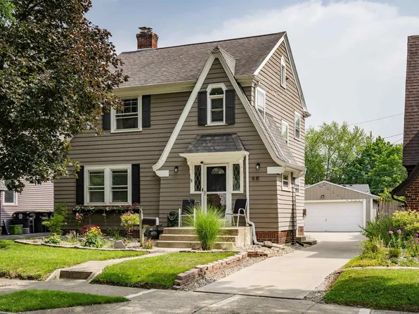 915 Prange Dr, Fort Wayne, IN 46807