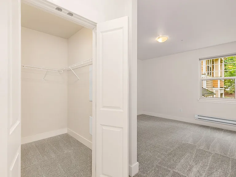 8535 Avondale Rd NE #A202 — Photo 10