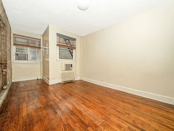 4th image of 363 3rd Ave APT 2B