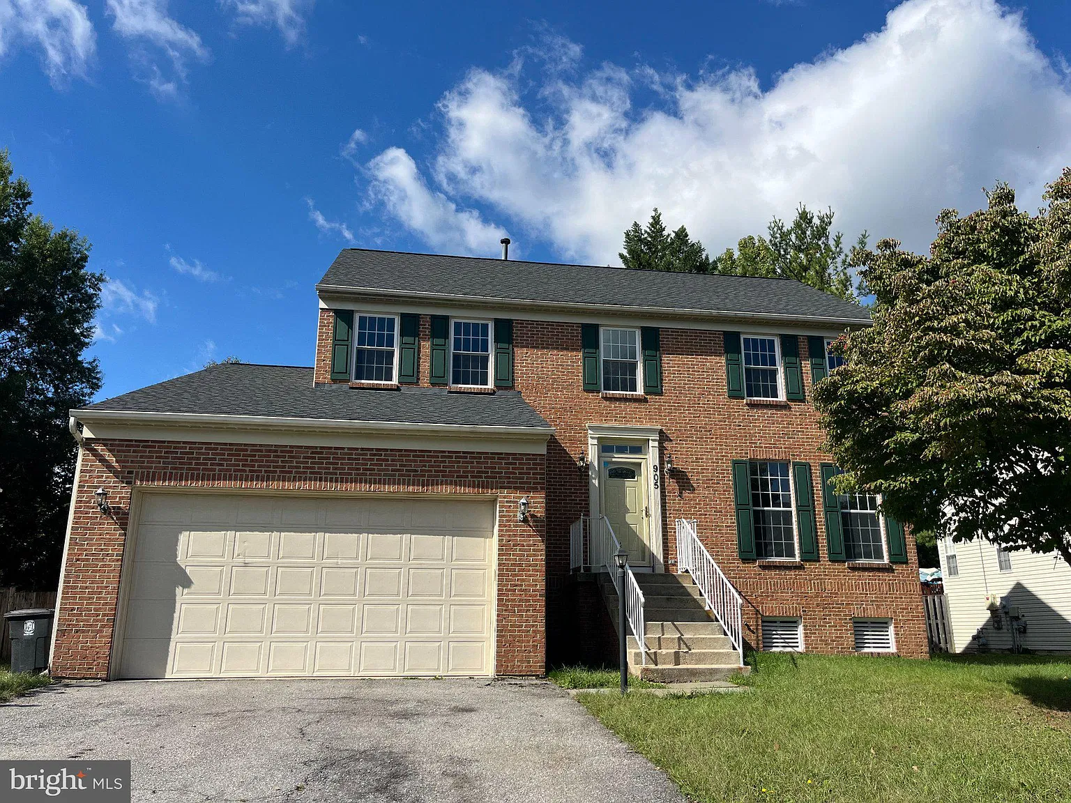 4 bed, 3.5 bath, 1904 sqft, $3,500 — Photo 1