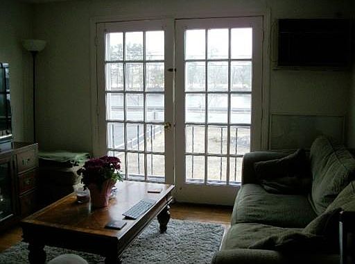 2nd image of 174 Tyngsboro Rd APT 5