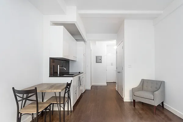 Rented by Bridgeline Property Management, LLC | media 2