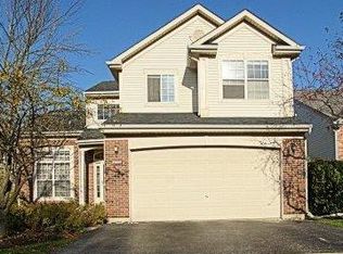 29669 N Environ Cir, Lake Bluff, IL 60044