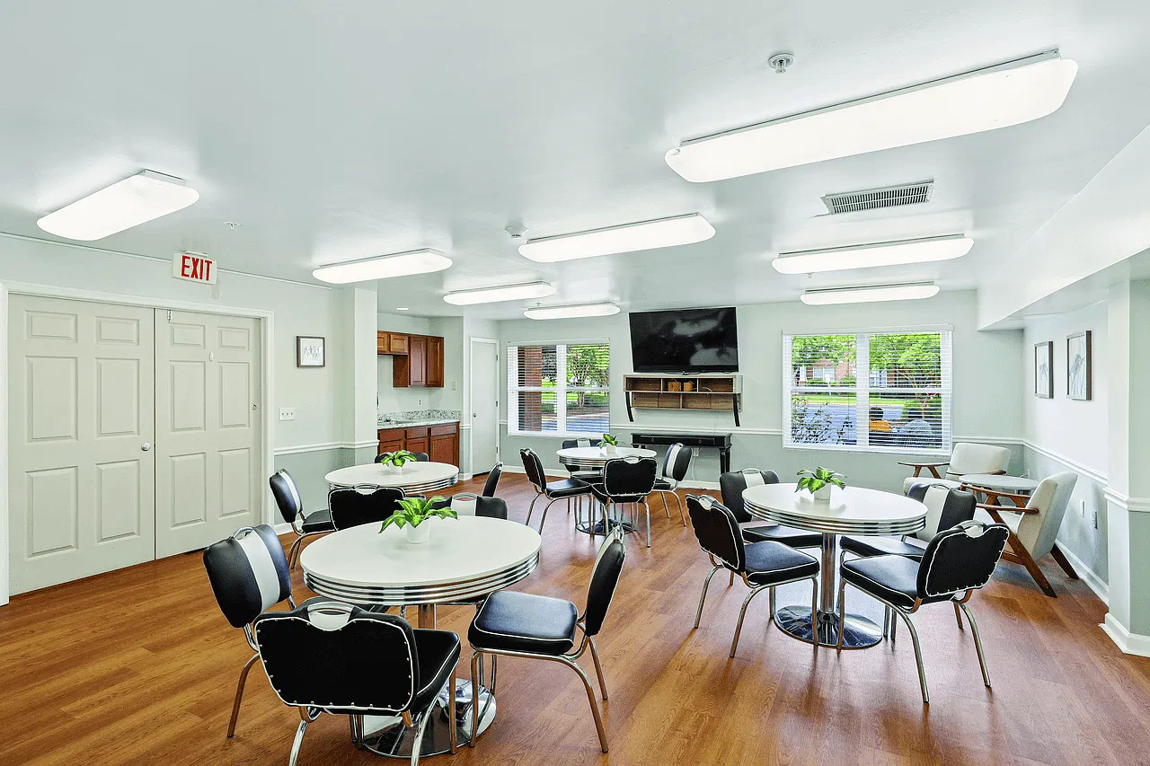 Silver Hill at Arboretum Apartments — Photo 4