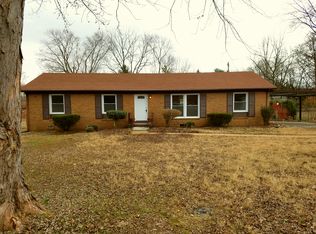 204 Maplewood Dr, Clarksville, TN 37042