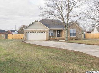 204 Rindon Ln, Hazel Green, AL 35750