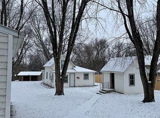 130 2nd St, Baltic, SD 57003