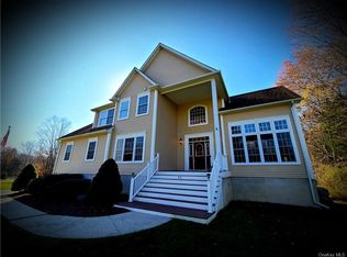 55 Station Rd, Salisbury Mills, NY 12577