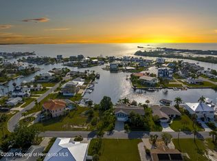 4523 Gulfstream Dr, Hernando Beach, FL 34607