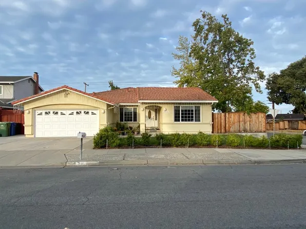 231 Falcato Dr, Milpitas, CA 95035