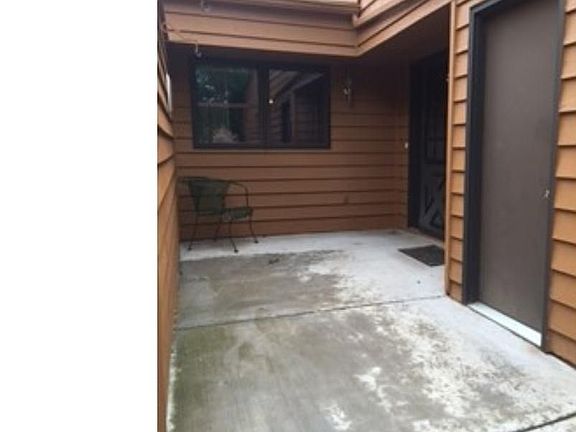 3rd image of 38514 Grand Ave