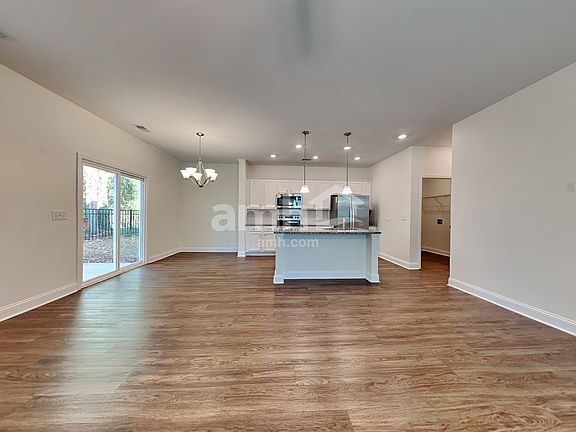 5th image of 174 Sweetgum Dr