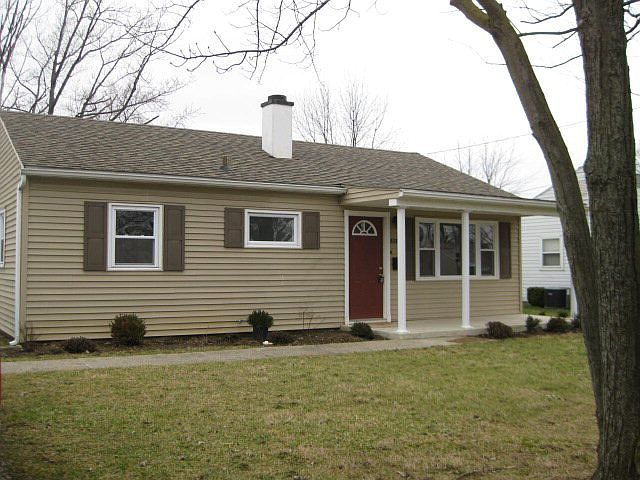 1st image of 809 Blaine Ave