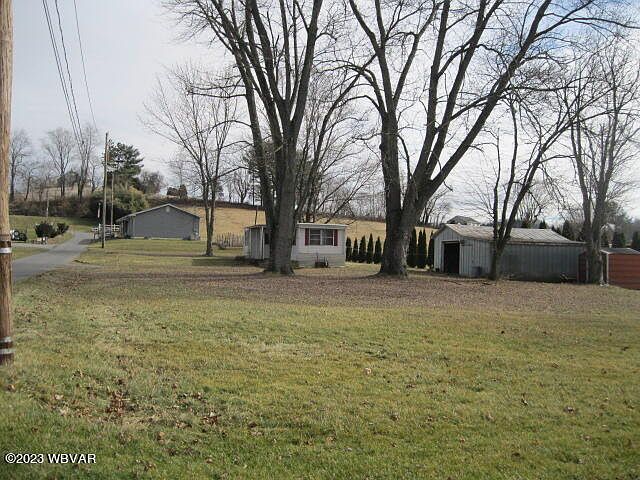 1st image of 17 Wetzel Dr