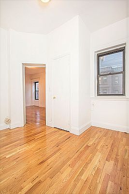 5th image of 27 E 92nd St APT 4B