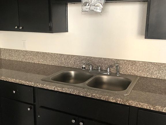 4th image of 13885 Sayre St APT 19