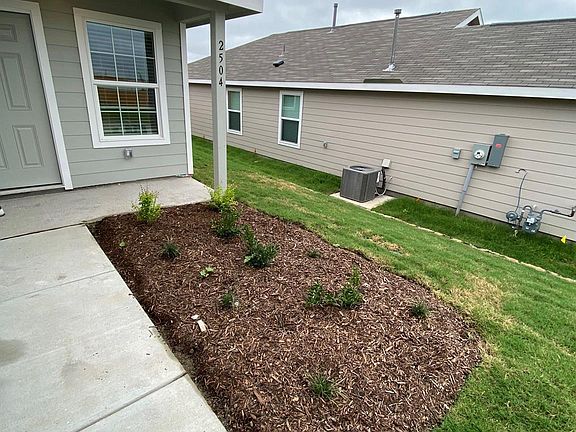 2nd image of 2504 Coronado Way