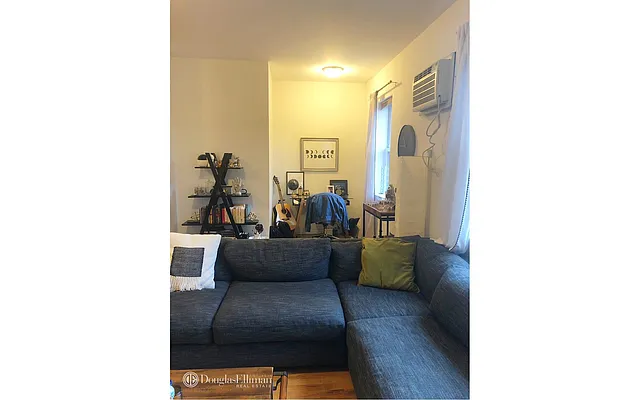 Rented by Douglas Elliman | media 39