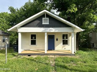 2111 McCroskey Ave, Knoxville, TN 37917