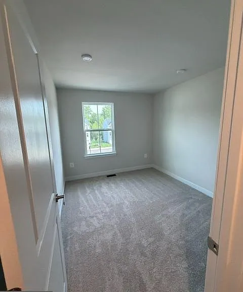 6729 Shelton Ln — Photo 17