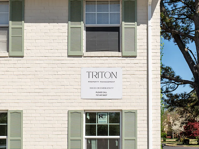 Meadow Brook Terrace — Photo 14