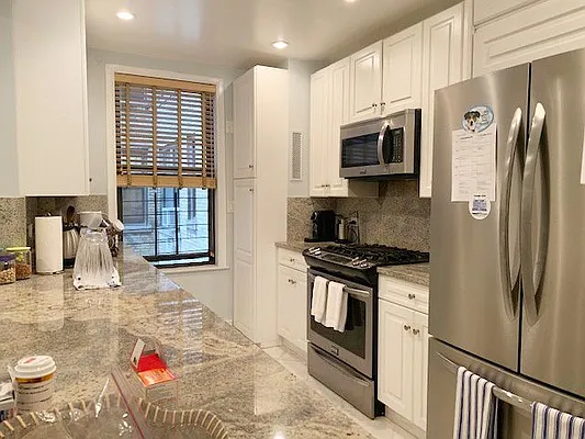 Rented by Compass | media 5