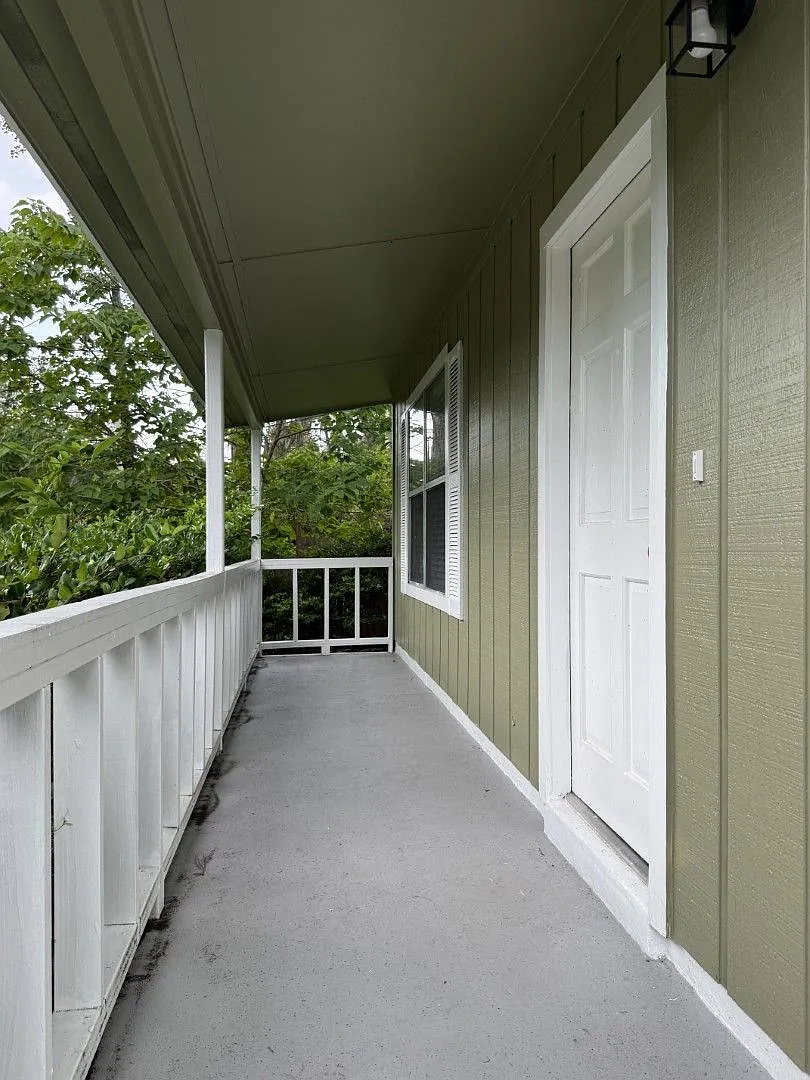 Charming updated 3BR/2BA Home on Quiet Orange Park Cul-de-Sac! — Photo 3