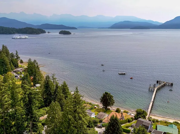 1800 North Rd, Sunshine Coast, BC V0N 1V1