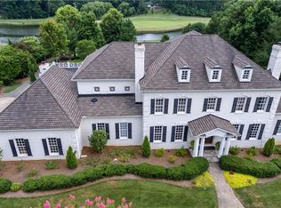 4522 Parview Dr N, Charlotte, NC 28226
