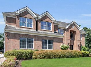 80 Mill Pond Rd, Jackson, NJ 08527