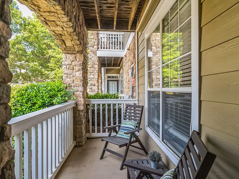 Reserve at Lenox Park — Photo 30