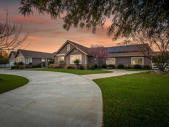 4th image of 9853 Sweetcap Ln
