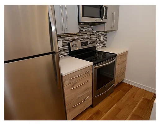 Rented by Residents Team | media 18