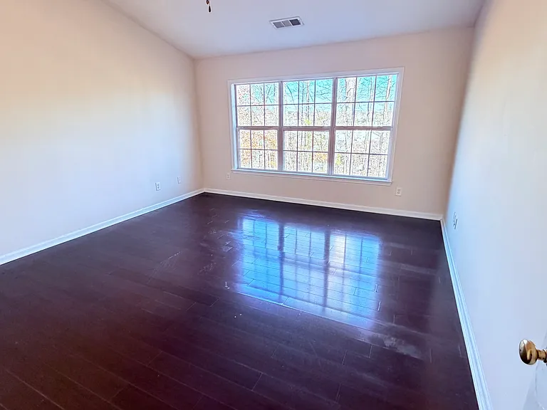 908 Wendlebury Ct — Photo 24