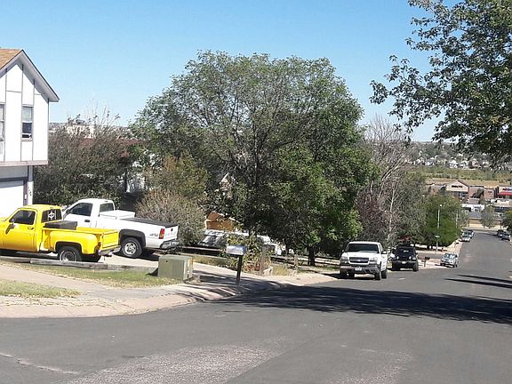4th image of 5435 Sacramento Pl