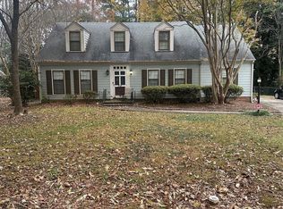 721 Falls Church Rd, Charlotte, NC 28270